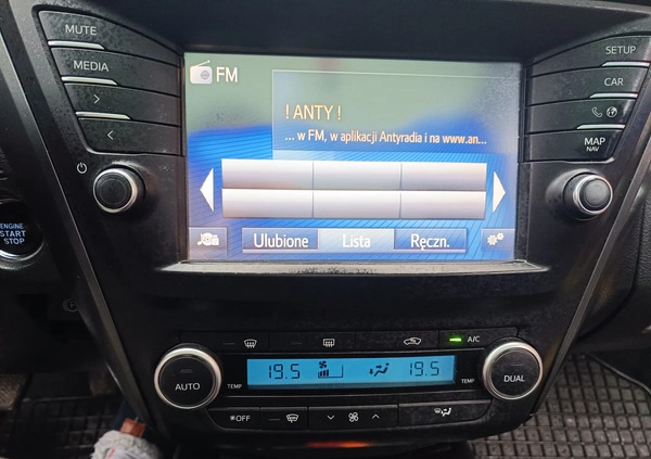 Toyota Avensis cena 48800 przebieg: 143000, rok produkcji 2015 z Szczecin małe 106